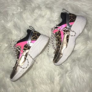 Steve Madden Leopard Sneakers